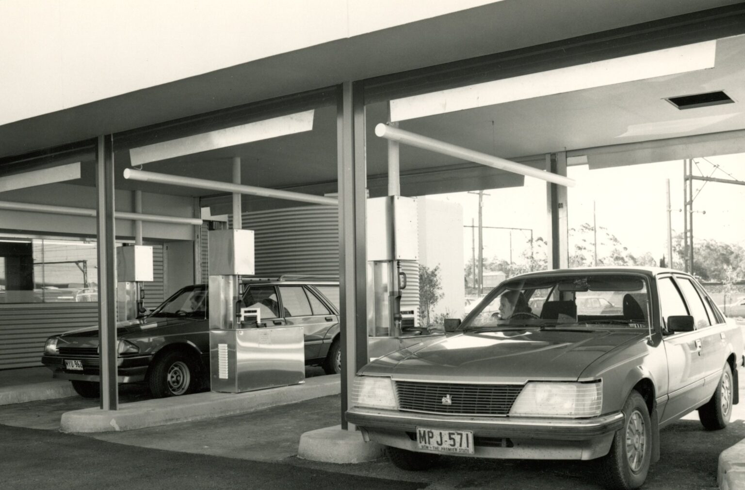 NSW Teachers Credit Union’s innovative drive through teller at Rooty Hill in 1985