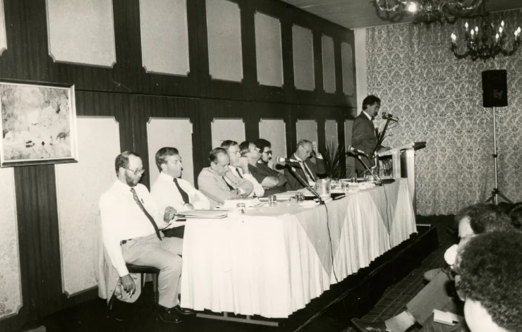 Queensland Co-operative Credit Union League Chairman, Tom Watson, addresses the Credit Bill Symposium, ca. 1980s 
